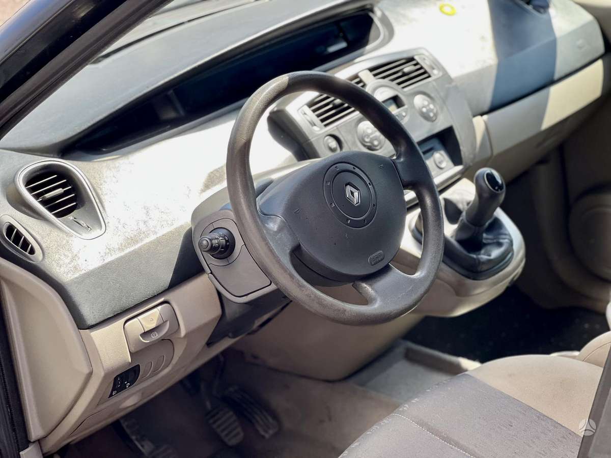 Renault Scenic 2004 — photo 15