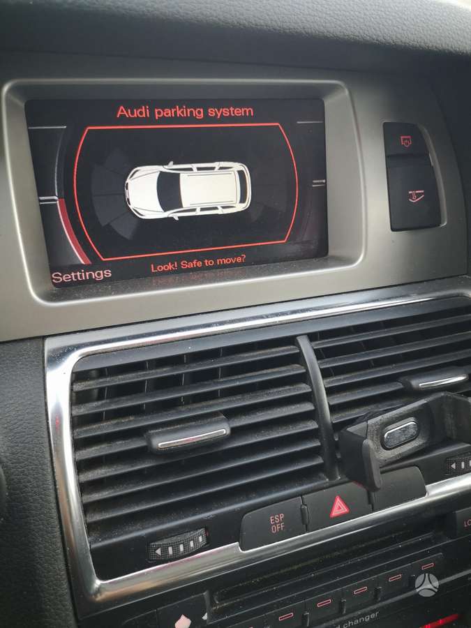 Audi Q7 2008 — photo 17