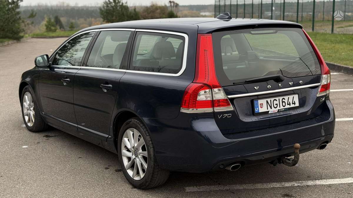 Volvo V70 2014 — фото 10