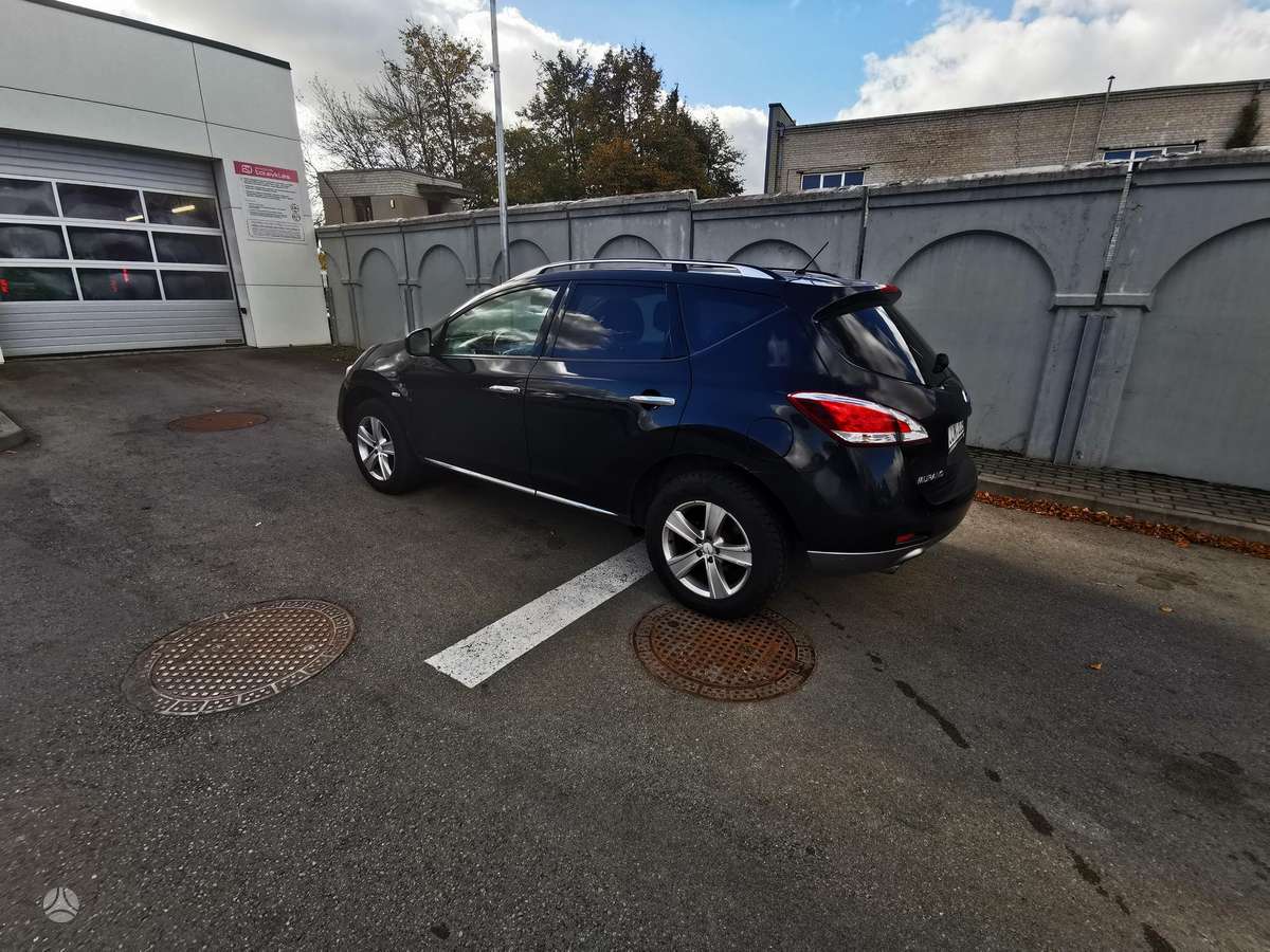 Nissan Murano 2012 — салон