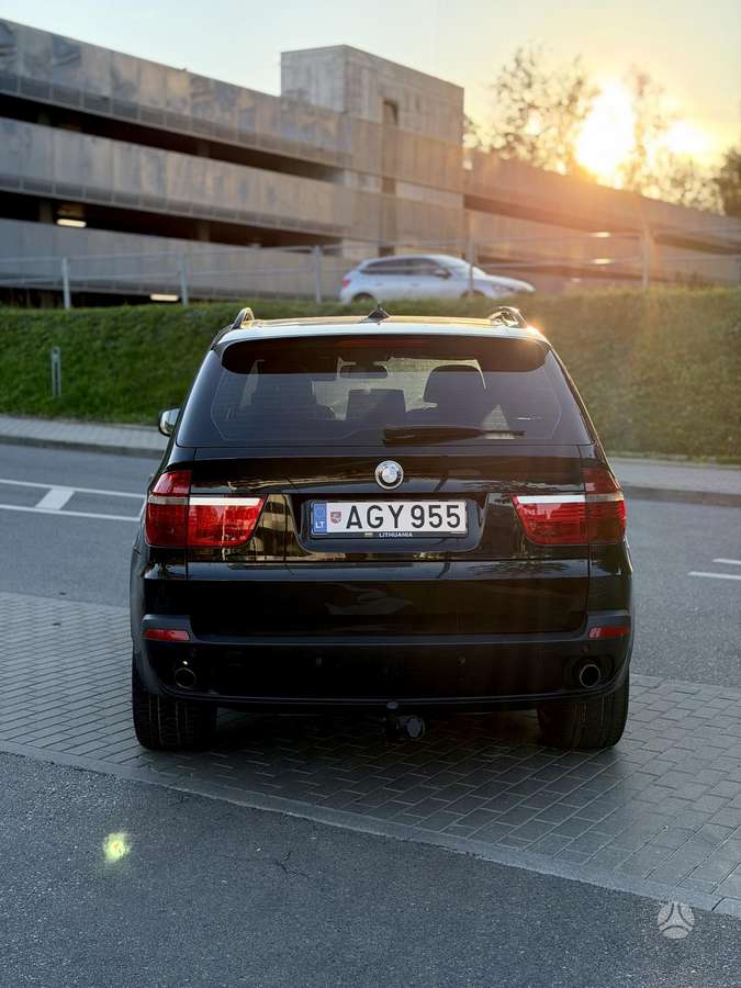 BMW X5 2008 — photo 5