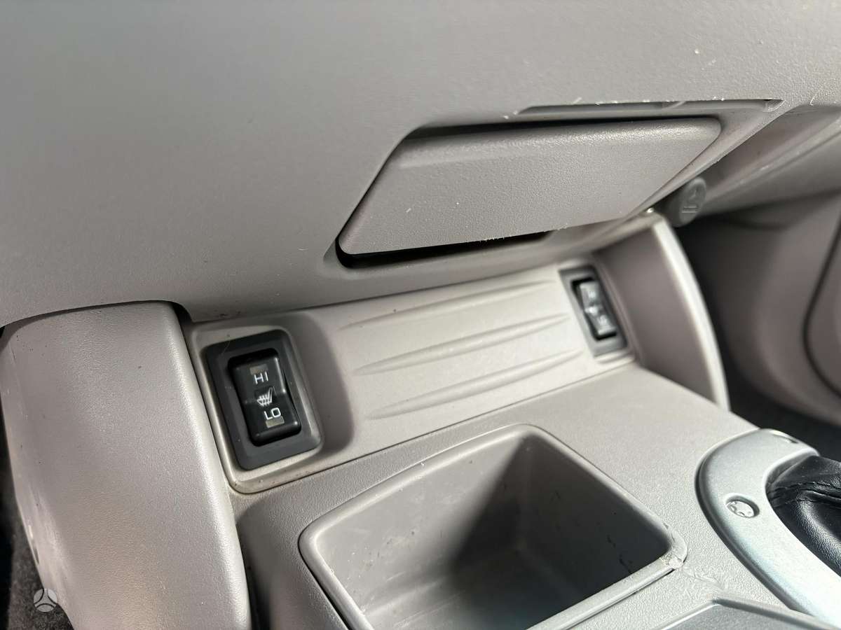 Mitsubishi L200 2008 — photo 26