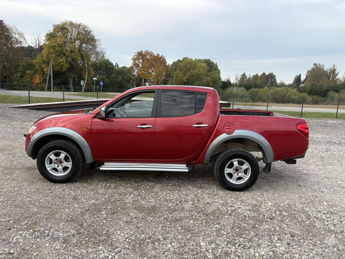 Mitsubishi L200 2008 — engine 2477 cm³, 136 HP (100kW)