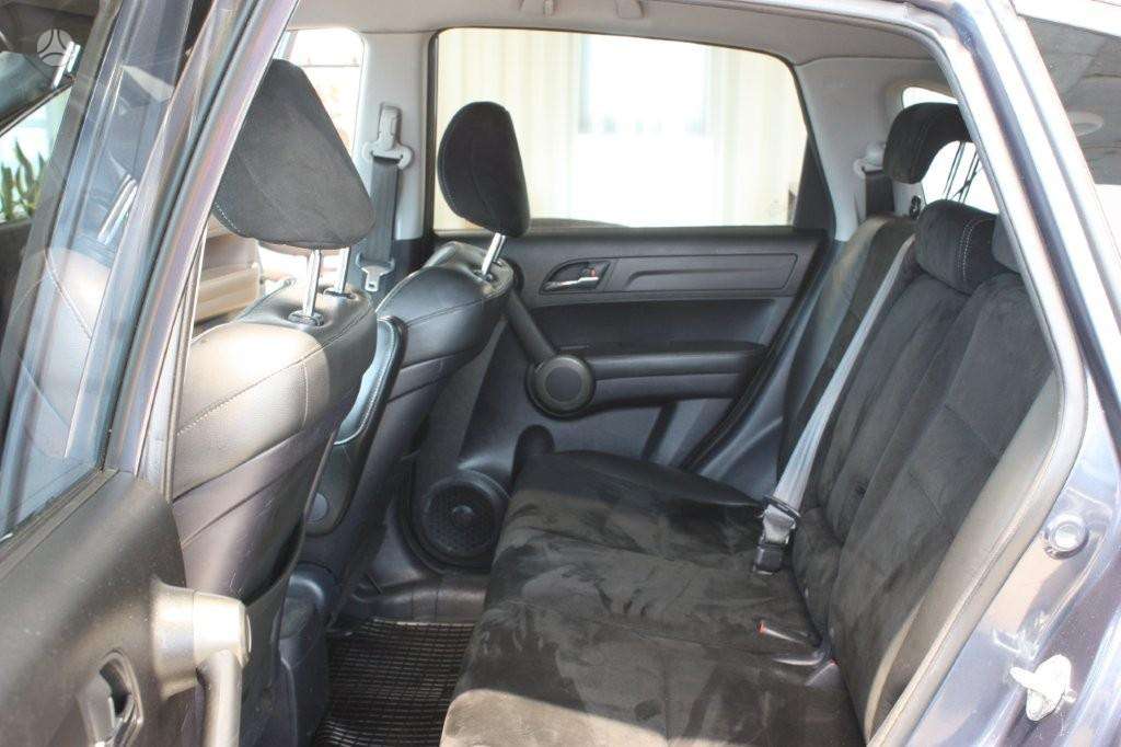 Honda CR-V 2011 — photo 23