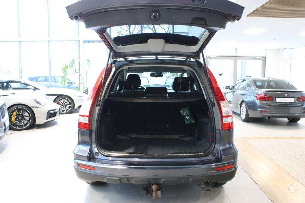 Honda CR-V 2011 — photo 24