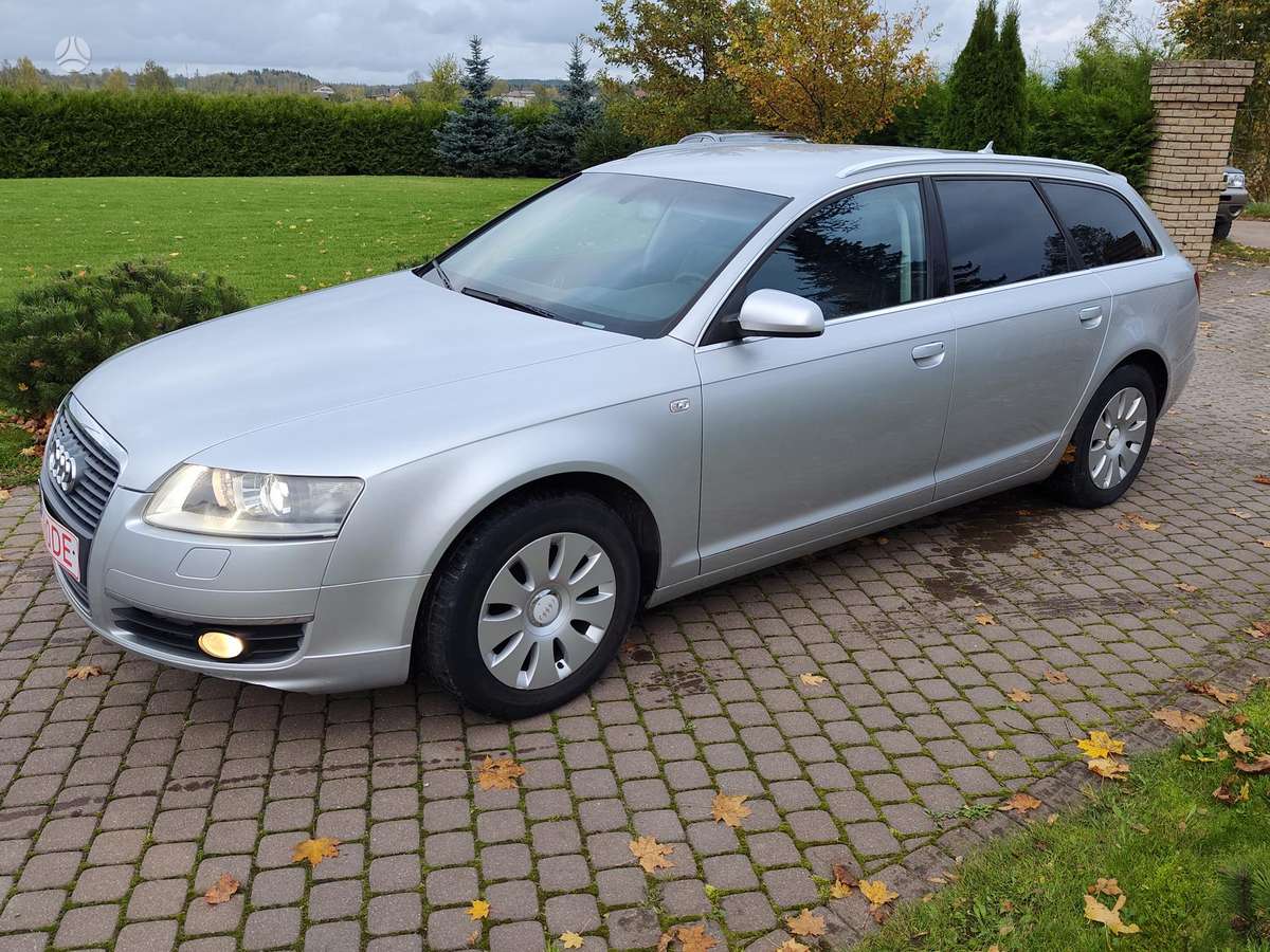Audi A6 2008 — салон