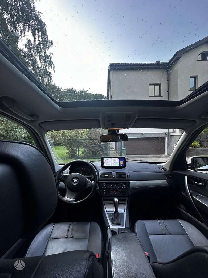 BMW X3 2009 — photo 12