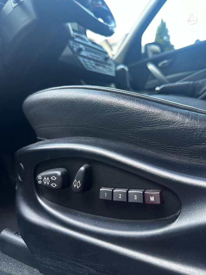 BMW X3 2009 — photo 17