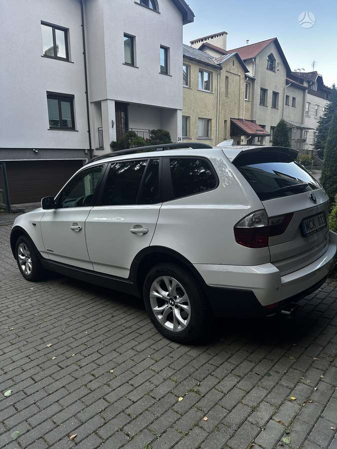 BMW X3 2009 — engine 1995 cm³, 177 HP (130kW)