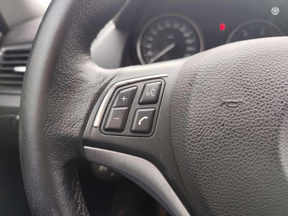 BMW X1 2014 — photo 13
