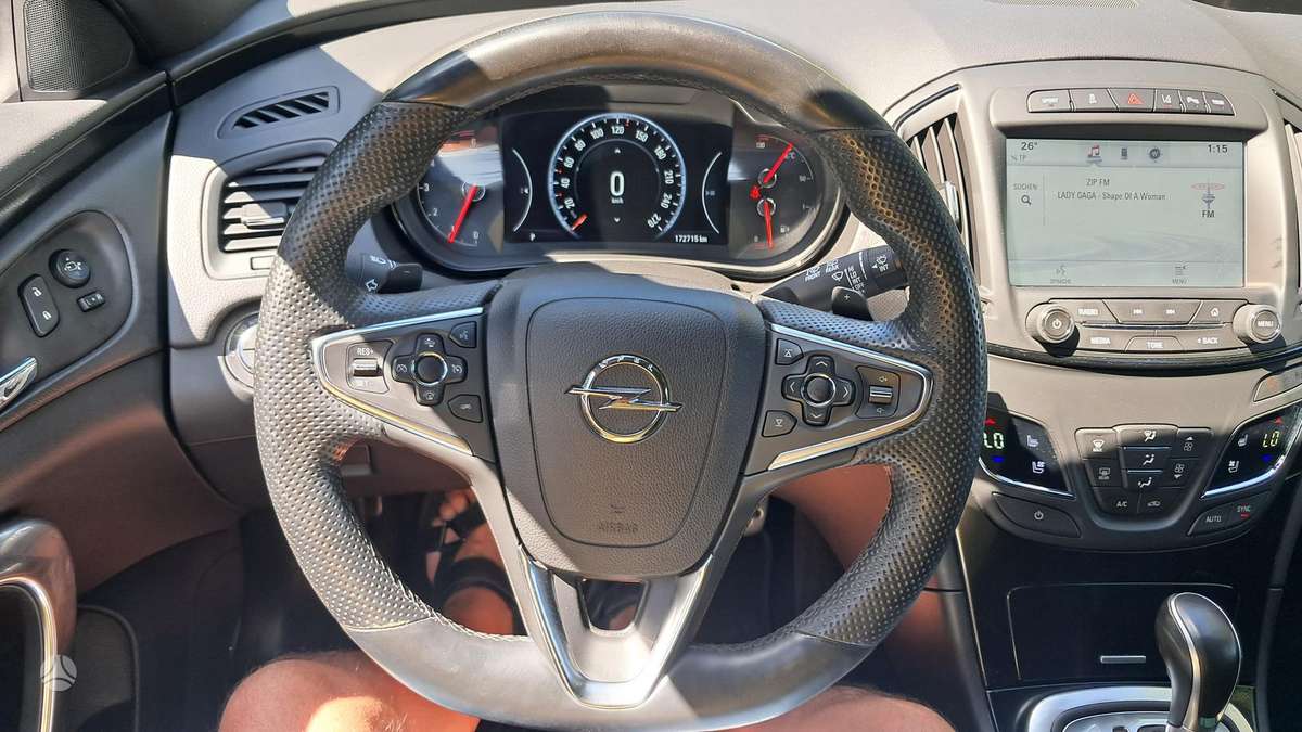 Opel Insignia 2014 — photo 22