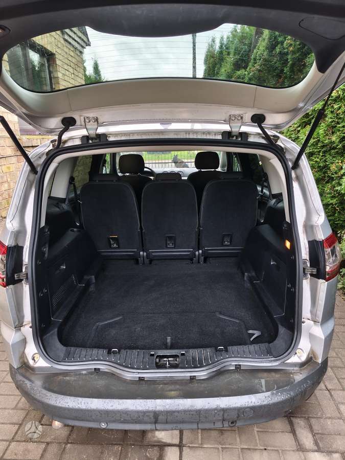 Ford S-MAX 2013 — photo 7