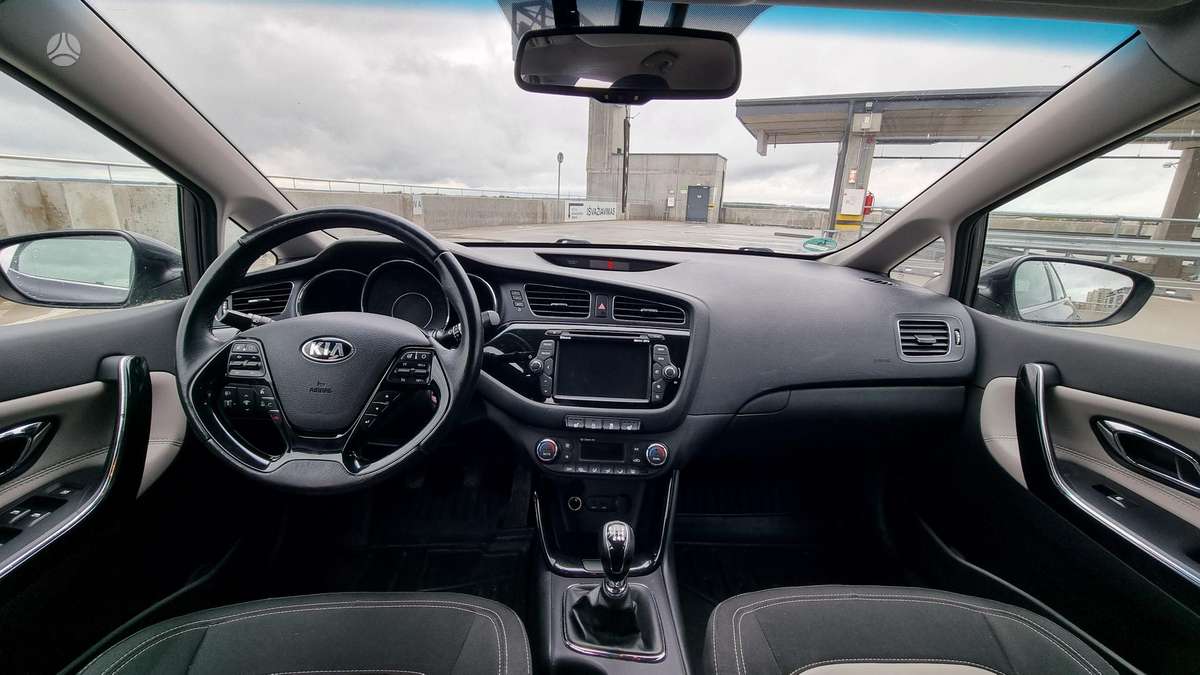 Kia Ceed 2014 — photo 10