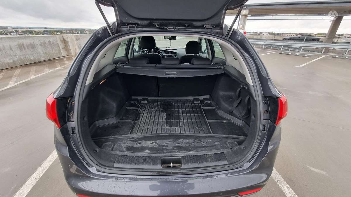 Kia Ceed 2014 — photo 14