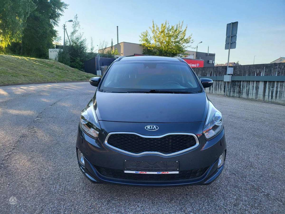 Kia Carens 2013 — photo 29