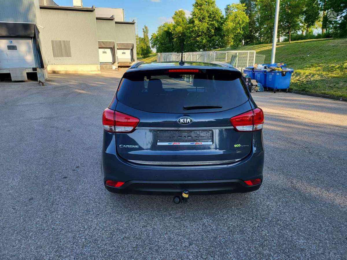 Kia Carens 2013 — photo 30