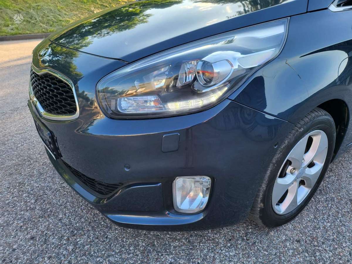 Kia Carens 2013 — photo 33