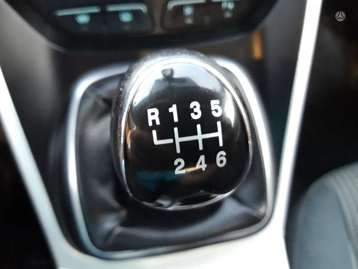 Ford Grand 2011 — photo 15
