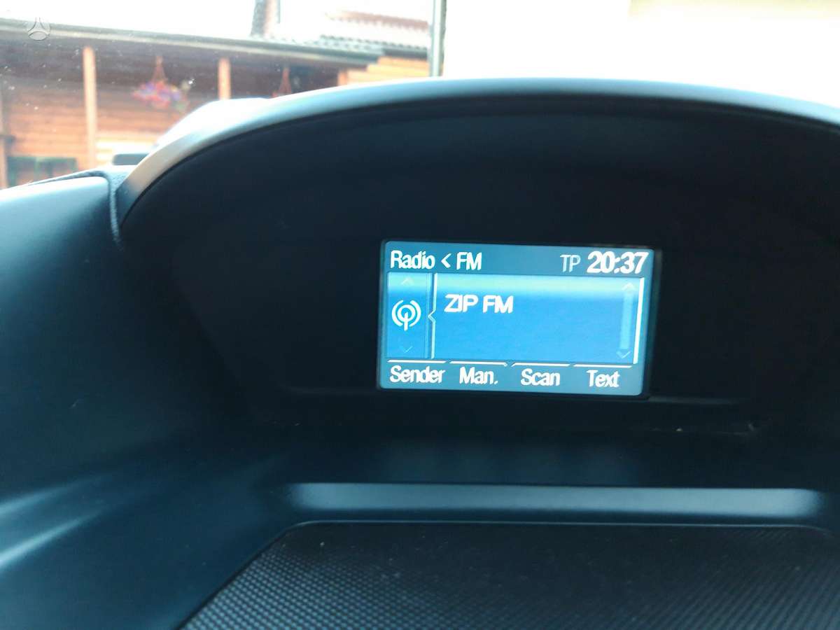 Ford Grand 2011 — photo 19