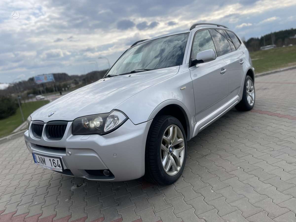 BMW X3 2006 — вигляд ззаду