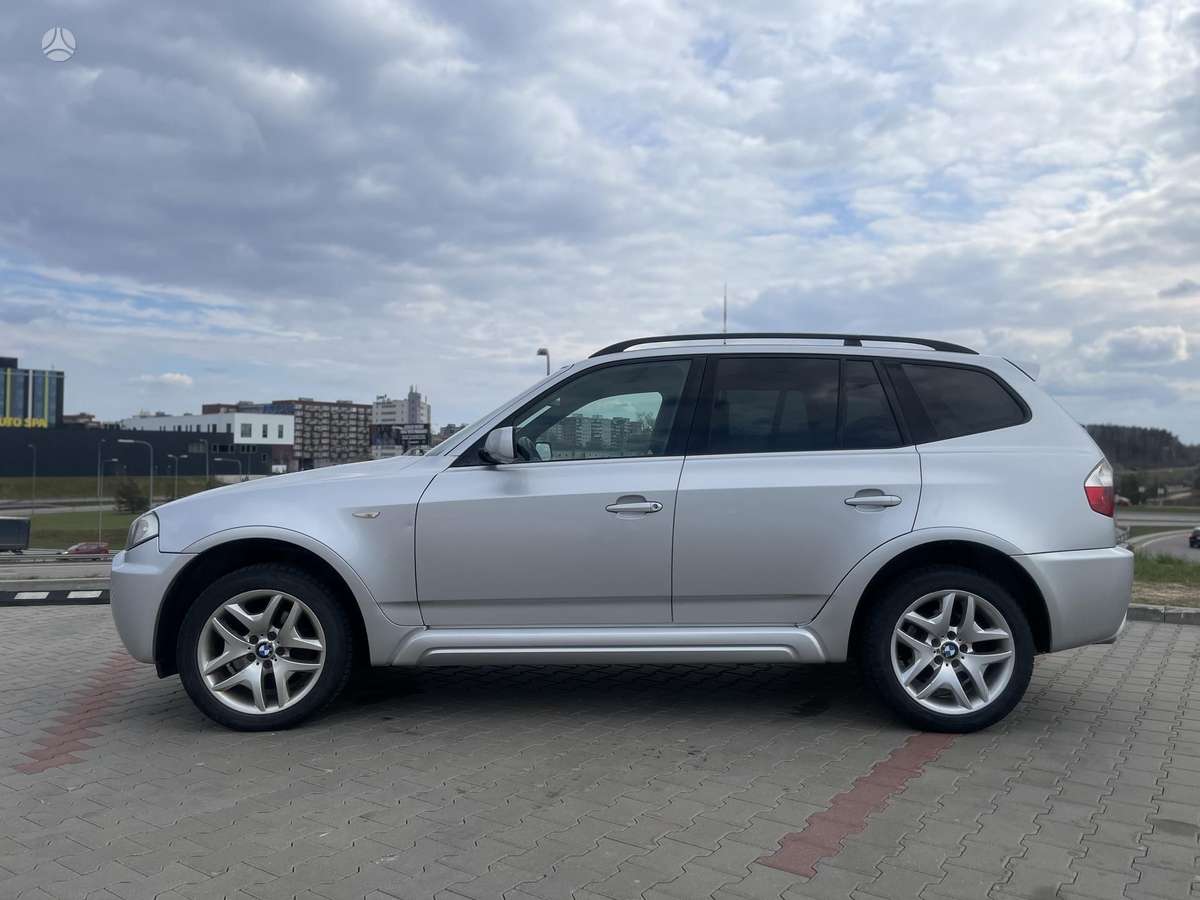 BMW X3 2006 — салон