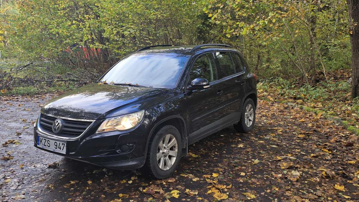 Volkswagen Tiguan 2008 — салон