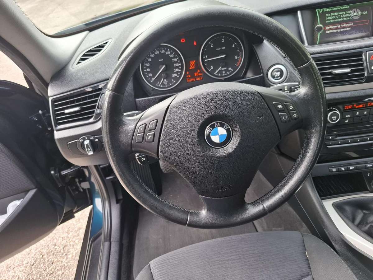 BMW X1 2014 — photo 10