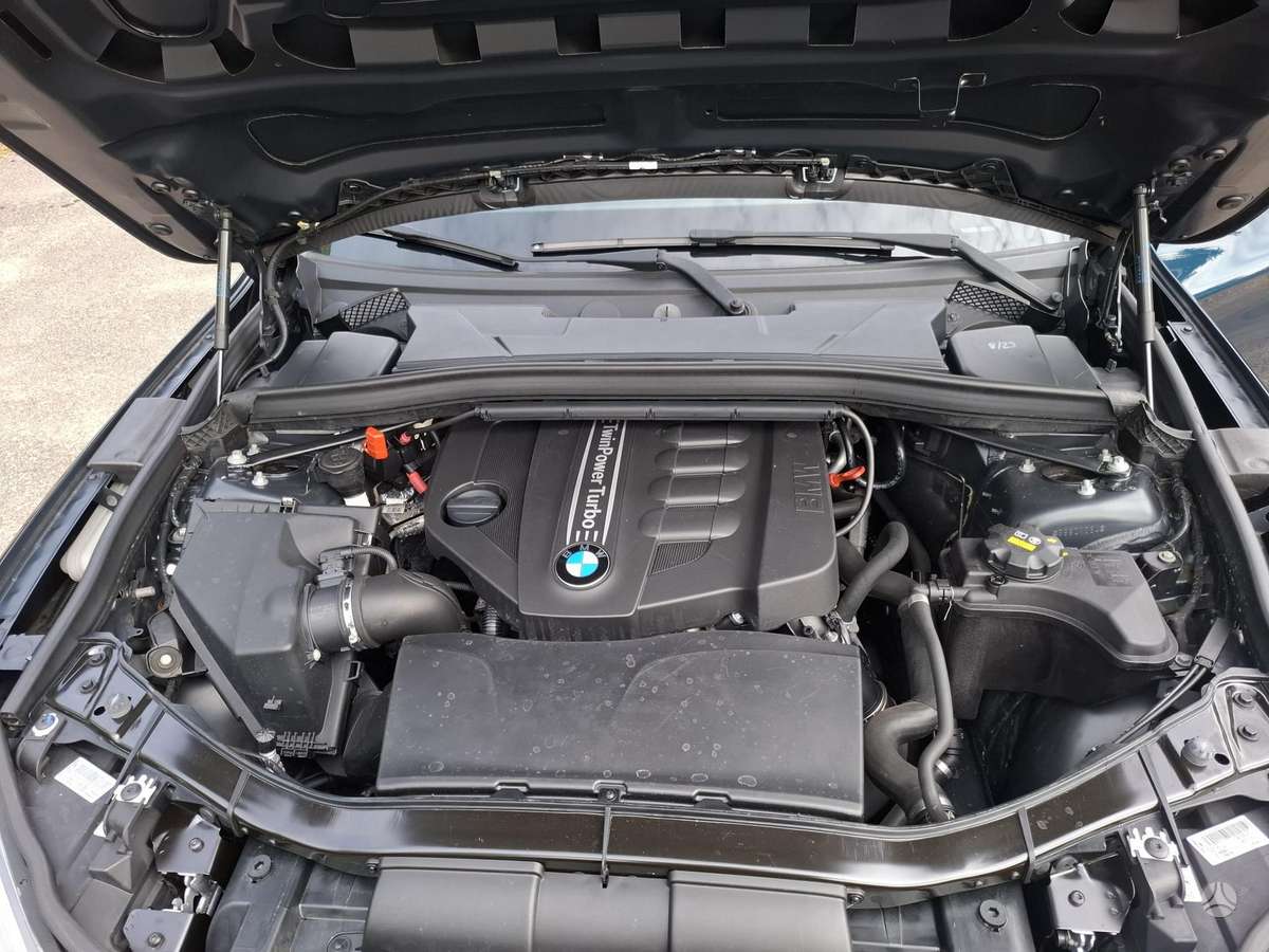 BMW X1 2014 — photo 14