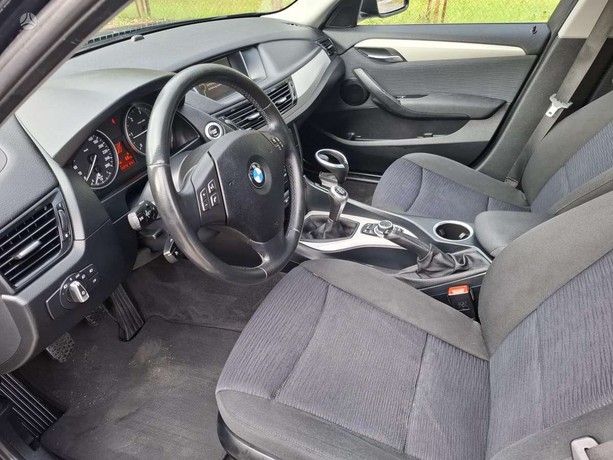 BMW X1 2014 — photo 9