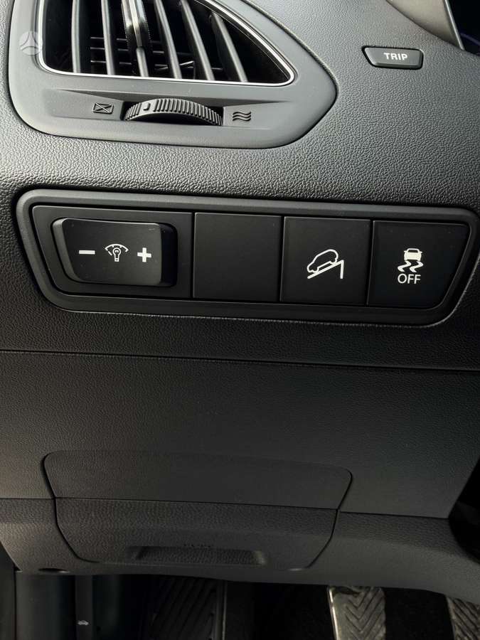 Hyundai ix35 2013 — photo 25