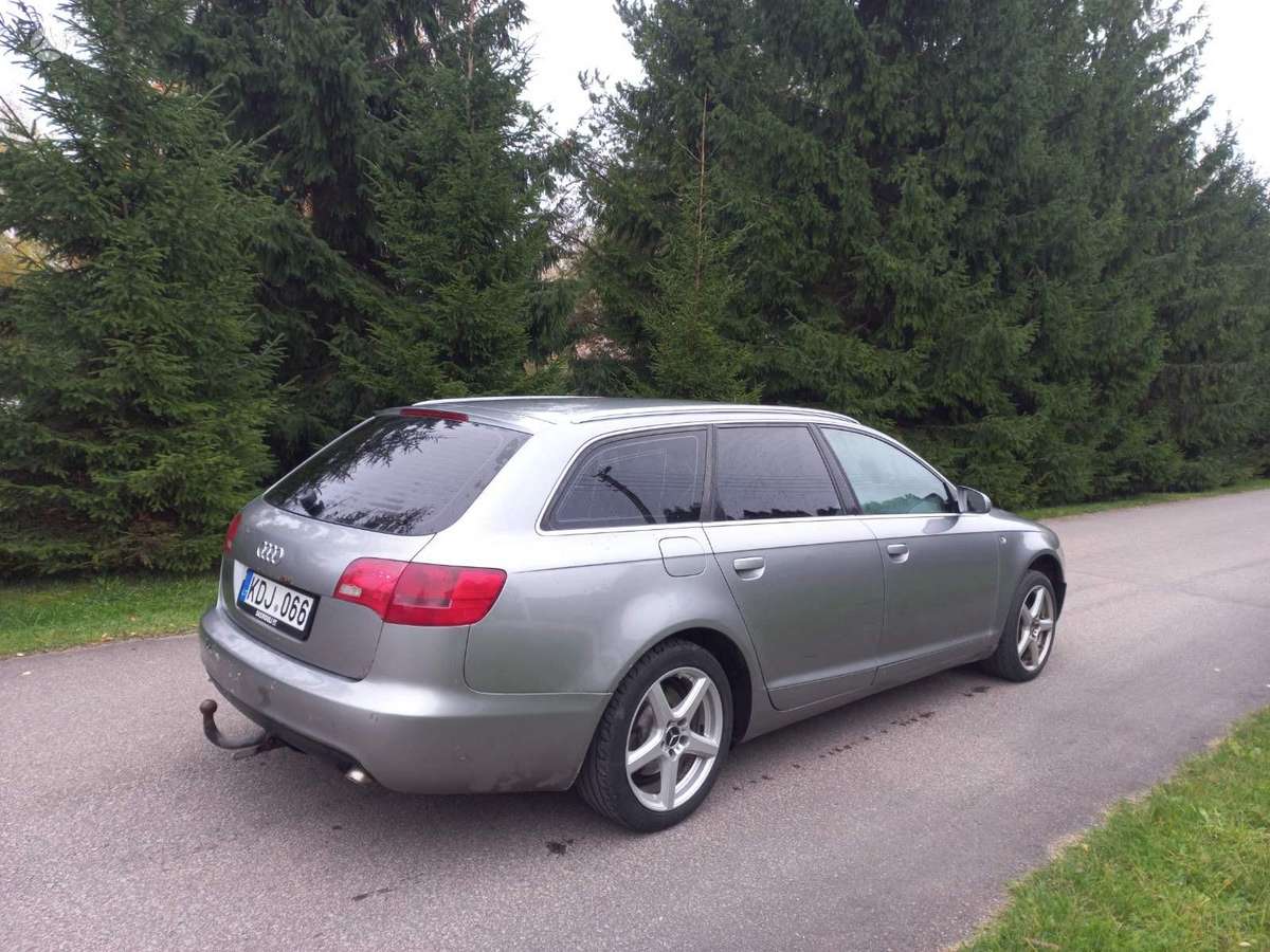 Audi A6 2008 — салон