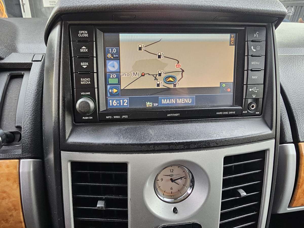 Chrysler Grand 2009 — photo 33