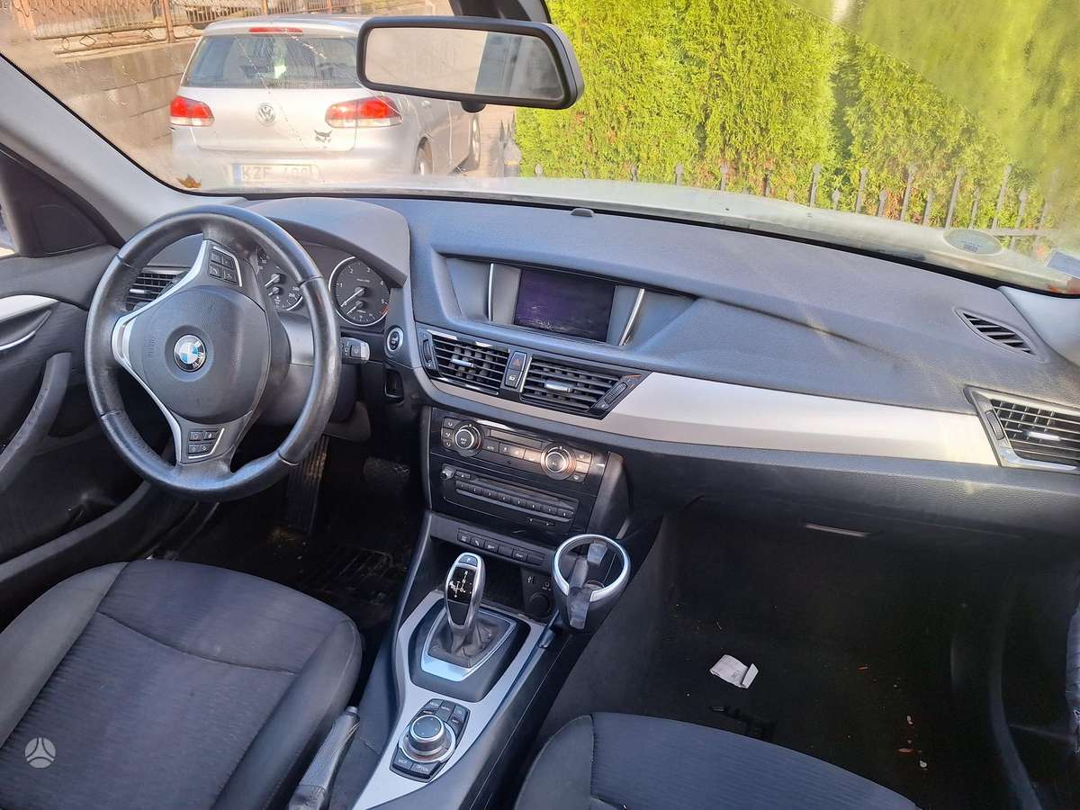 BMW X1 2014 — photo 6