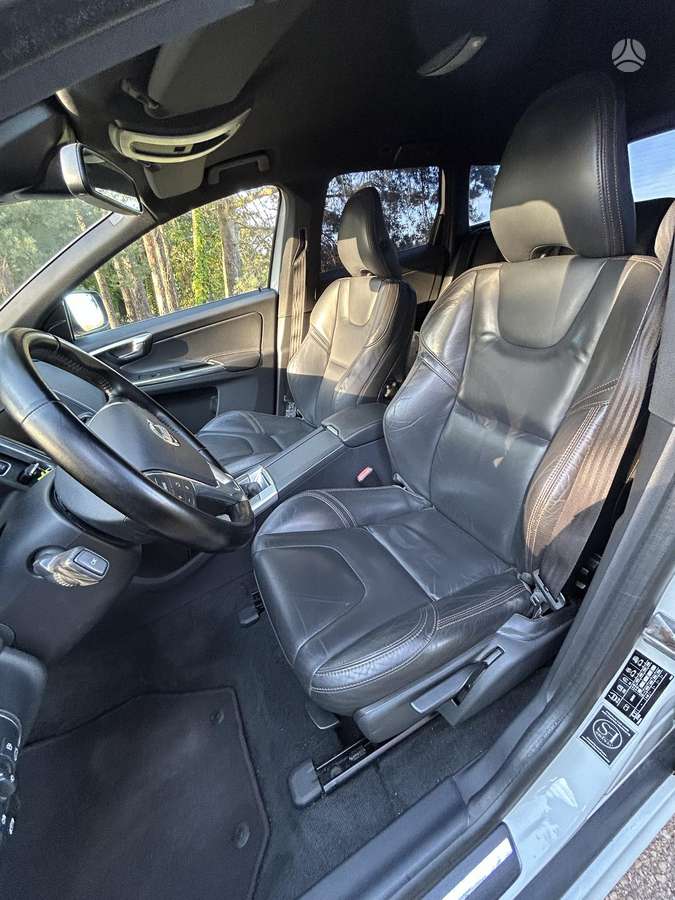 Volvo XC60 2013 — photo 12