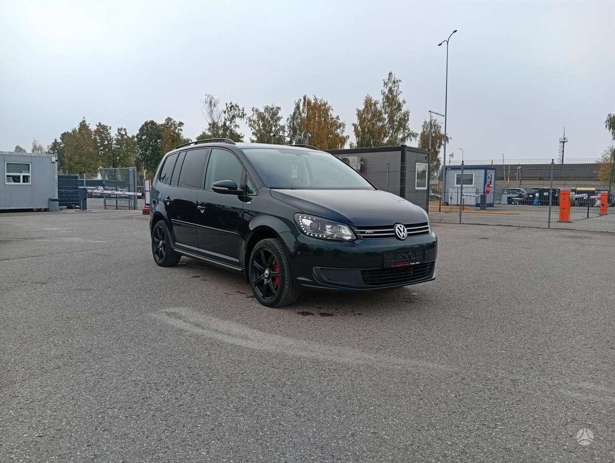 Volkswagen Touran 2014 — photo 8