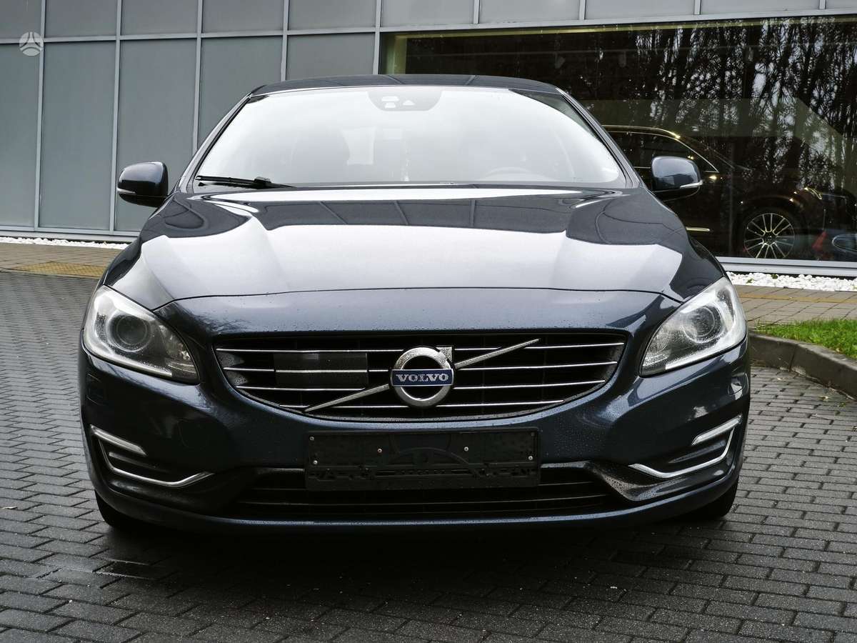 Volvo V60 2013 — фото 10