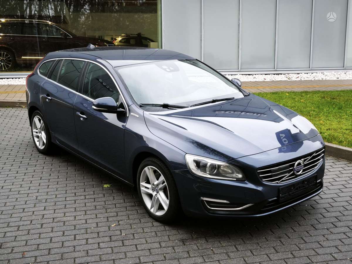 Volvo V60 2013 — фото 12
