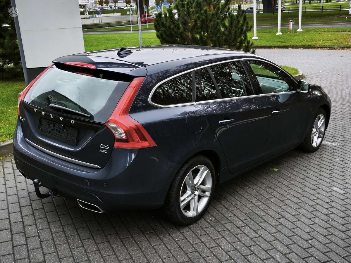Volvo V60 2013 — фото 13
