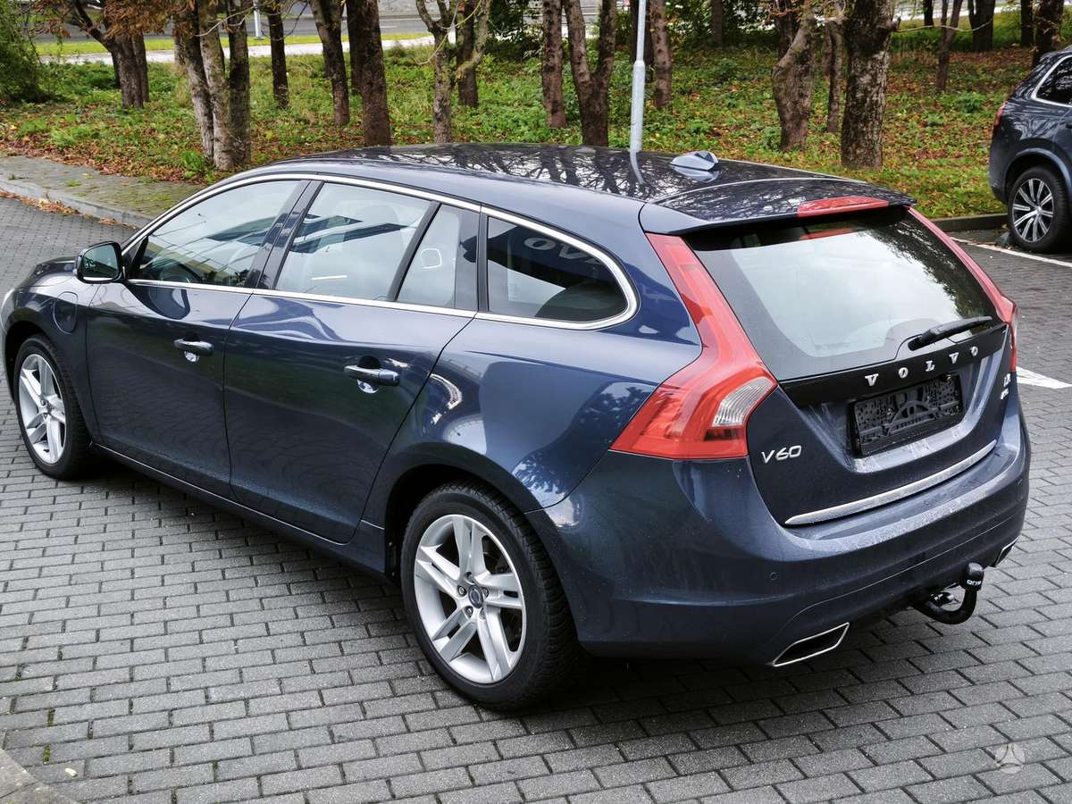 Volvo V60 2013 — фото 7