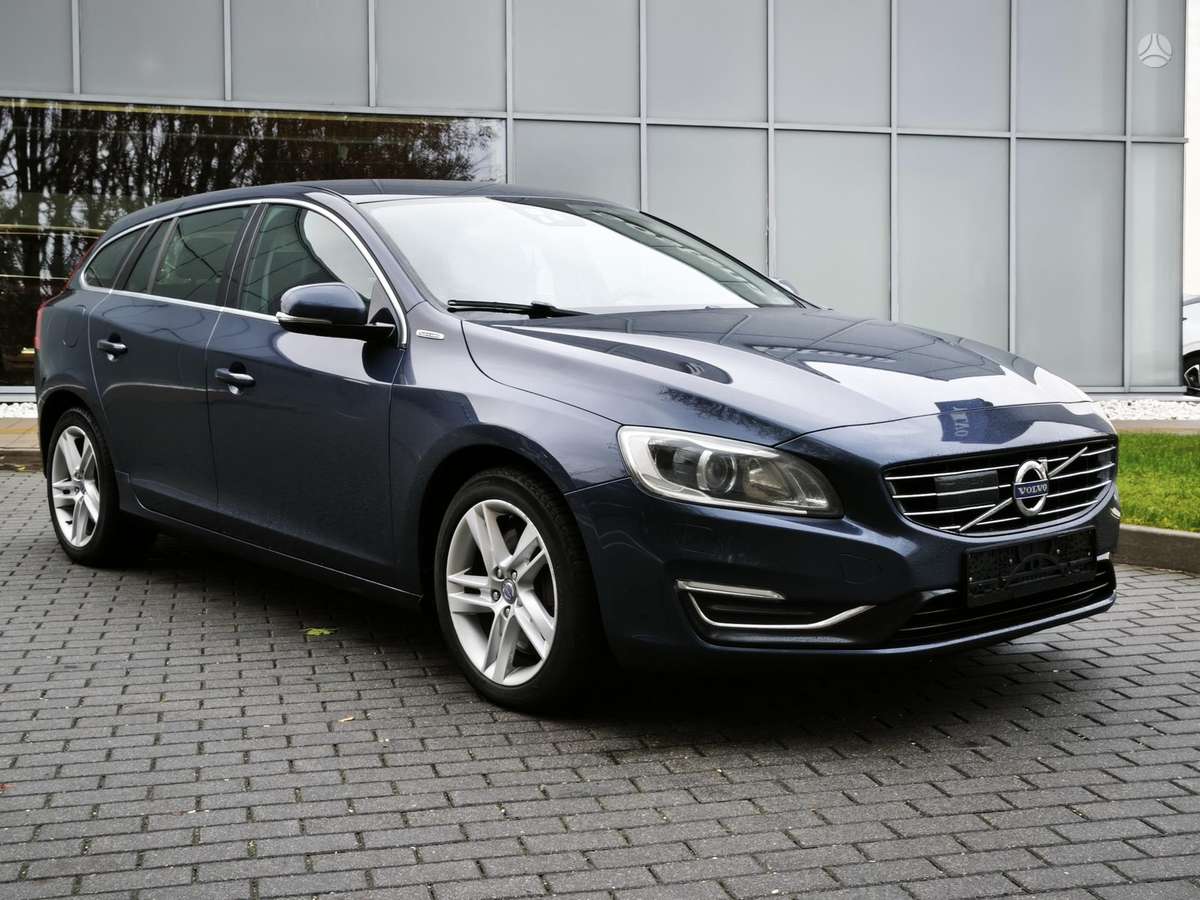 Volvo V60 2013 — фото 8