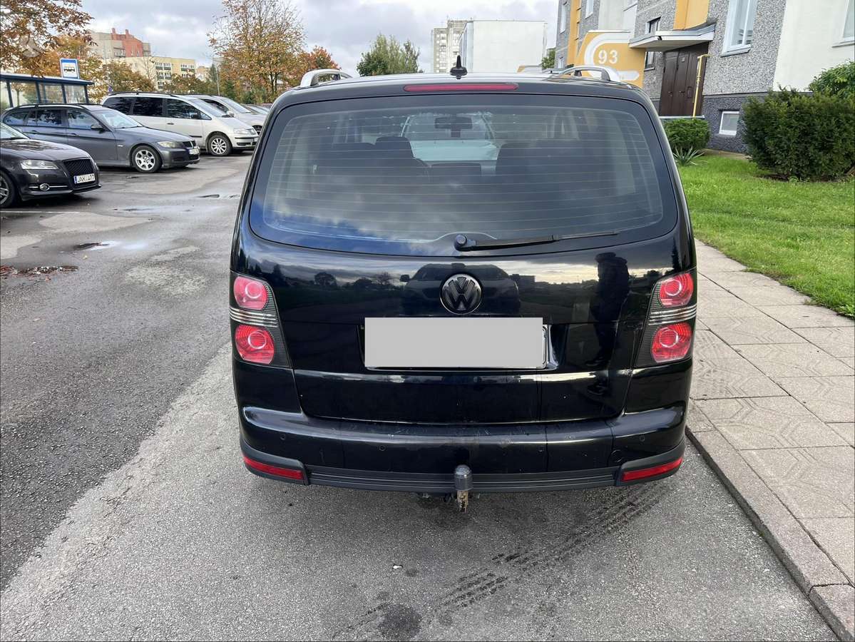 Volkswagen Touran 2007 — фото 5