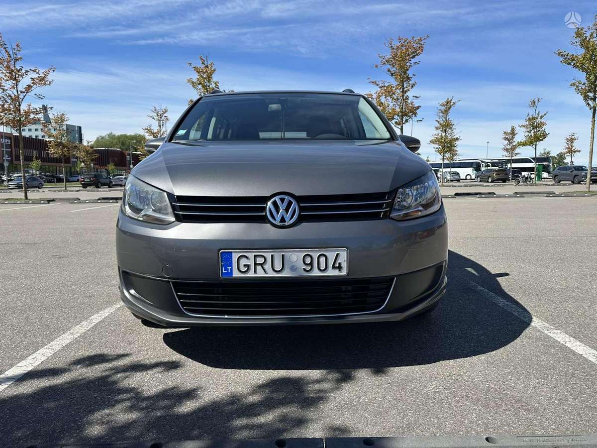 Volkswagen Touran, 2011