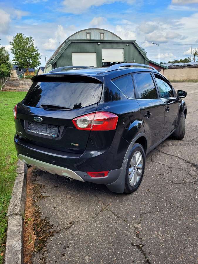 Ford Kuga 2009 — interior