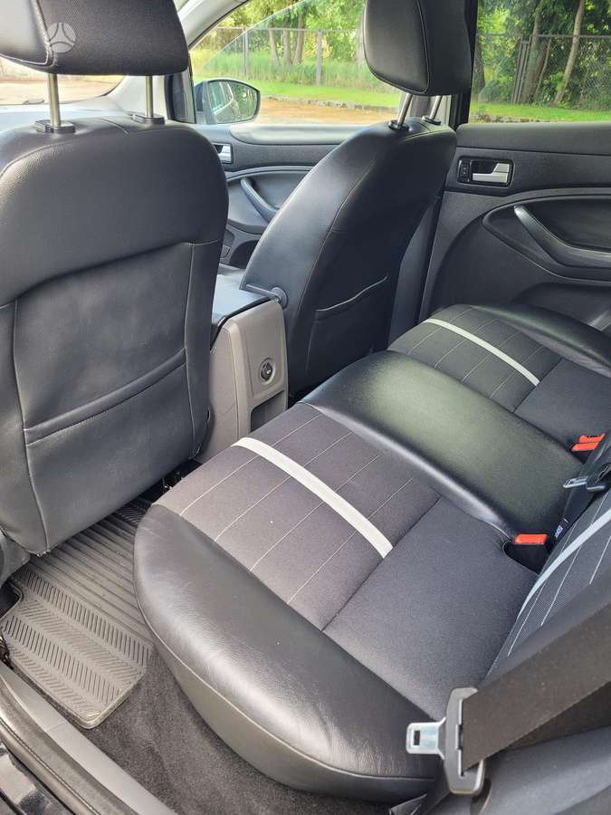 Ford Kuga 2009 — photo 6