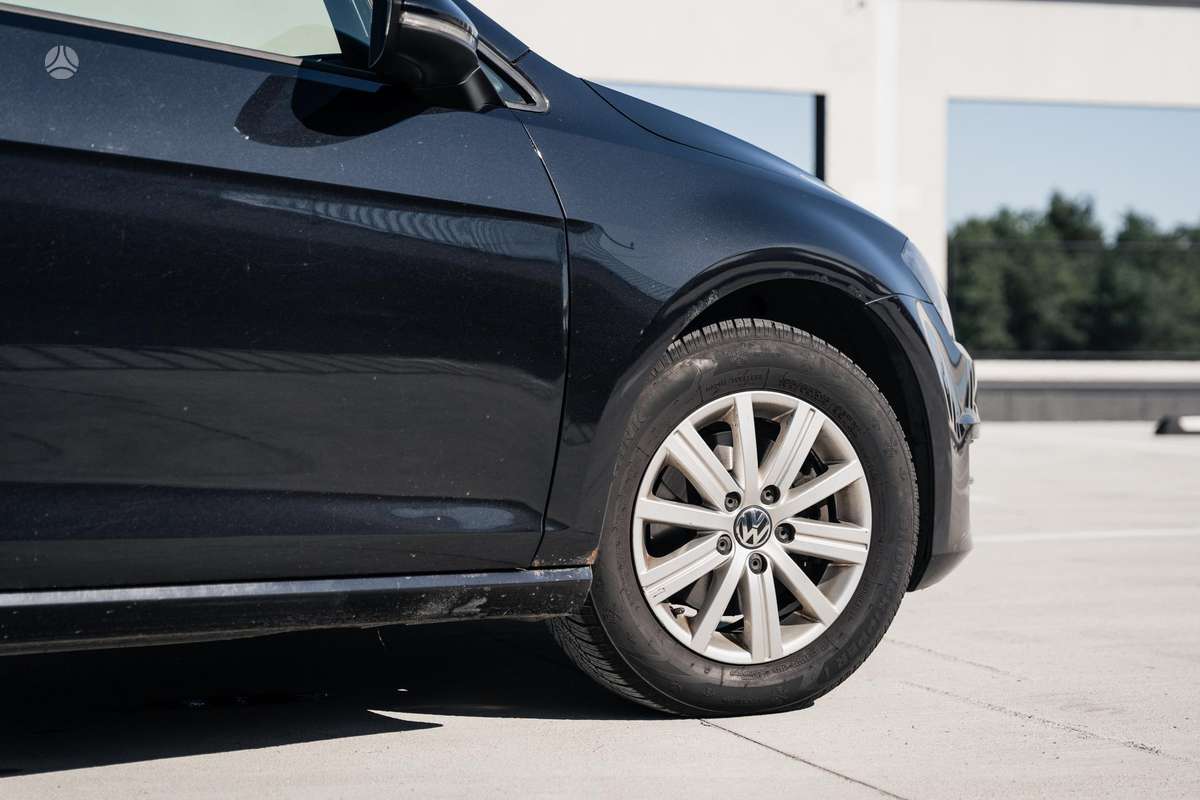 Volkswagen Golf 2015 — photo 12