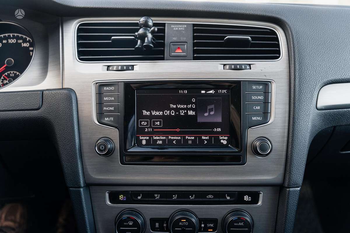 Volkswagen Golf 2015 — photo 30