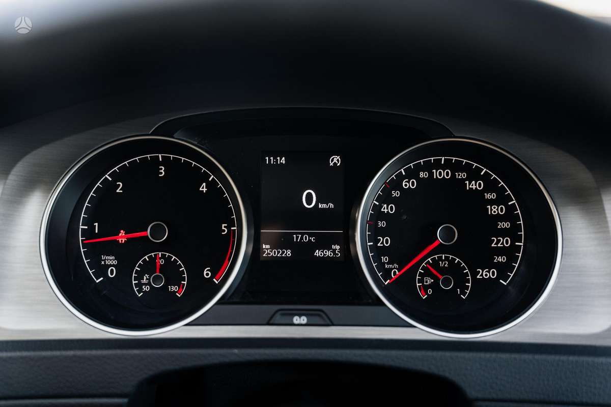 Volkswagen Golf 2015 — photo 34