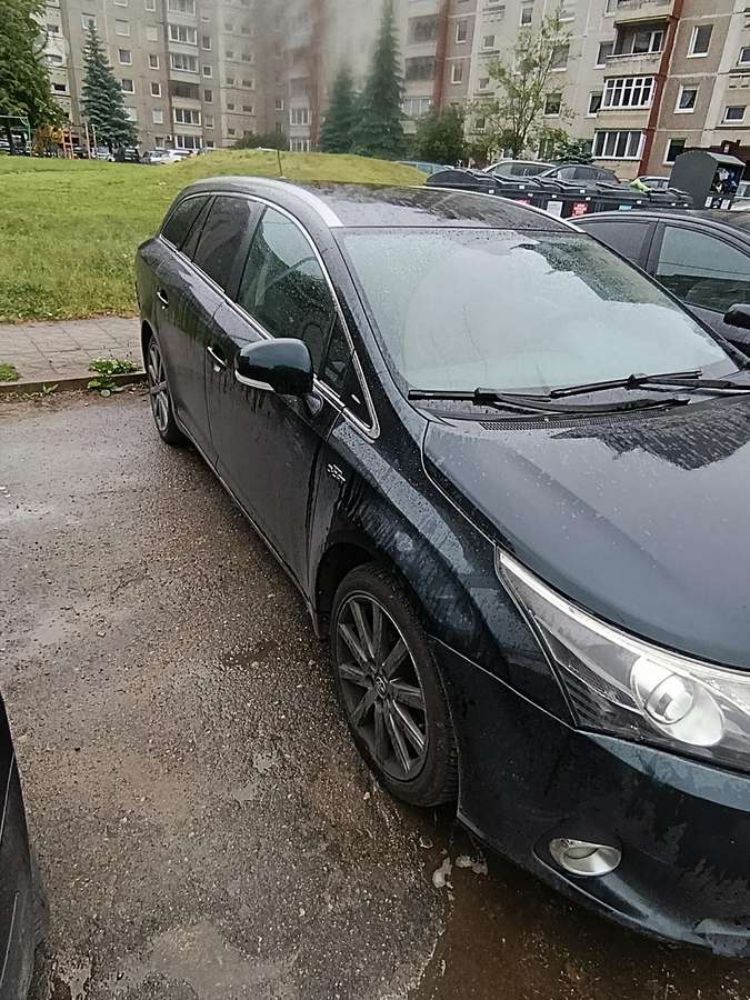 Toyota Avensis 2012 — vehicle for AFU Ukraine