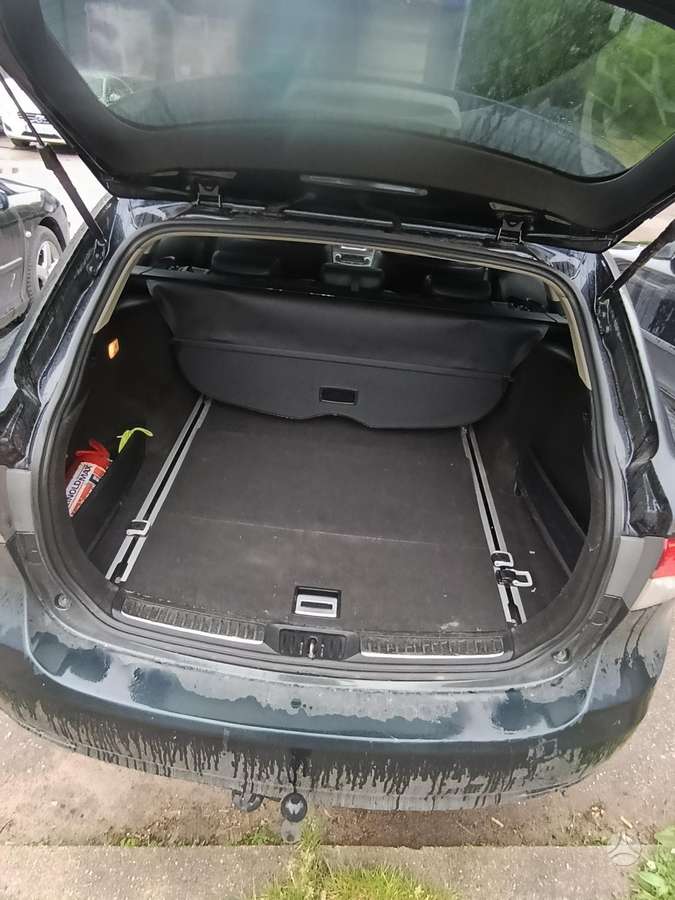 Toyota Avensis 2012 — photo 5