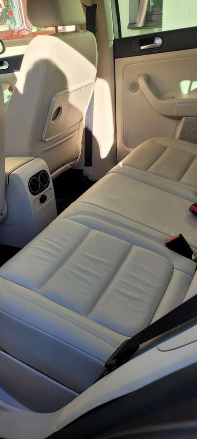 Volkswagen Golf 2011 — photo 10